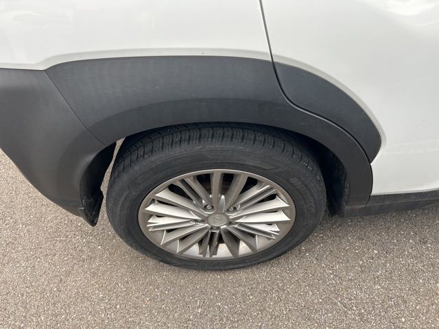 Thumbnail: 2019 Hyundai Kona - 24