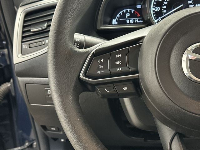 Thumbnail: 2018 Mazda Mazda3 - 8