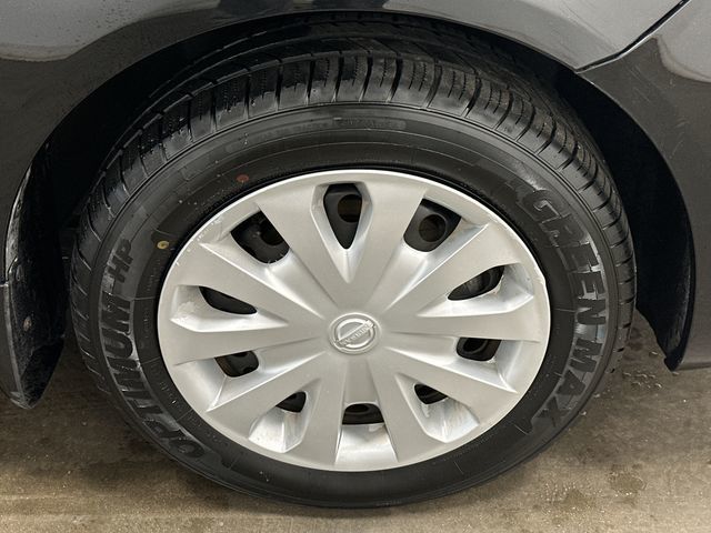 Thumbnail: 2019 Nissan Versa - 5