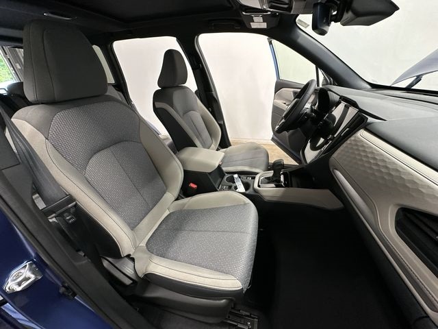 2025 Subaru Forester Premium 22