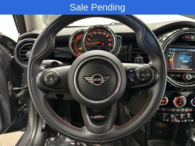 Thumbnail: 2019 MINI Cooper Hardtop - 8