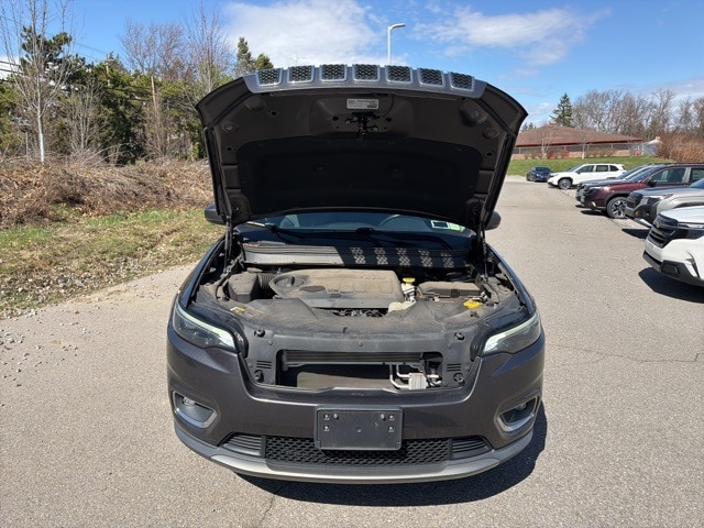 Thumbnail: 2019 Jeep Cherokee - 3