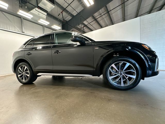 Thumbnail: 2024 Audi Q5 - 3
