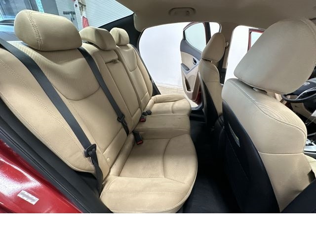 Thumbnail: 2012 Hyundai Elantra - 20