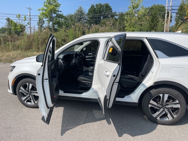 Thumbnail: 2022 Kia Sorento - 13
