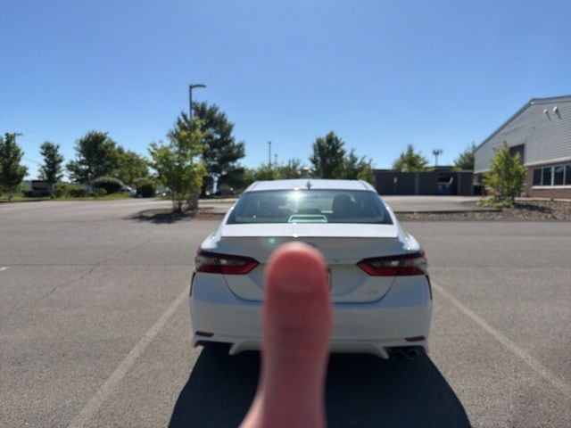Thumbnail: 2023 Toyota Camry - 10