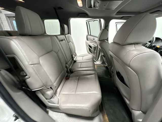 Thumbnail: 2014 Honda Pilot - 23