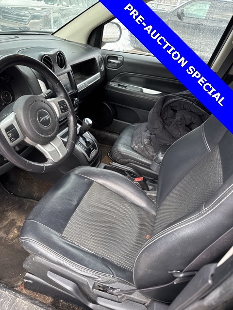 Thumbnail: 2016 Jeep Compass - 9