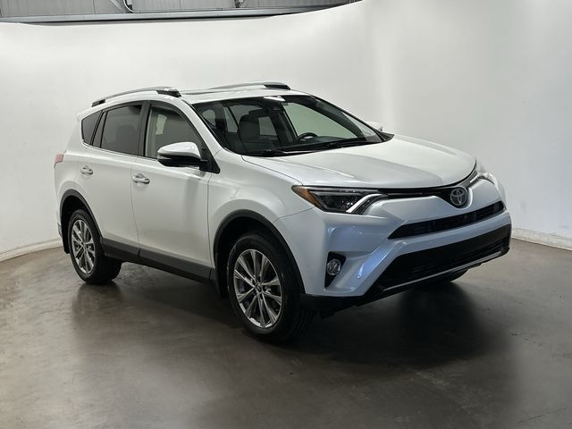 Thumbnail: 2017 Toyota RAV4 - 32