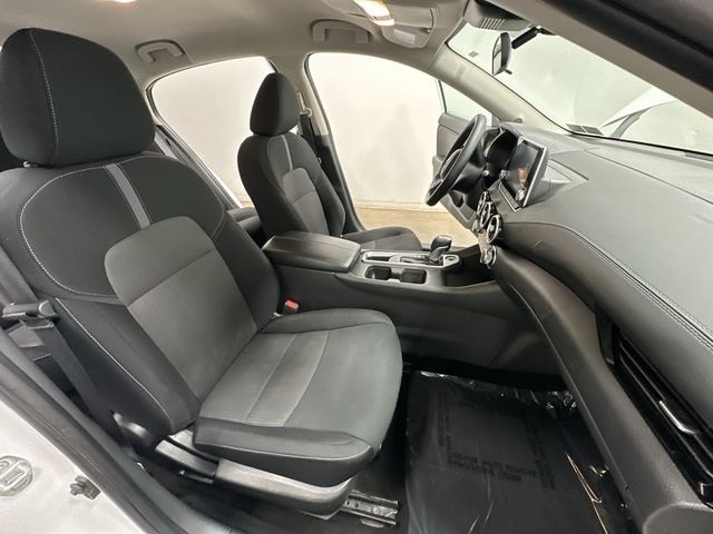 Thumbnail: 2023 Nissan Sentra - 21