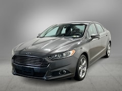 Used 2014 Ford Fusion SE Sedan in Moon Township