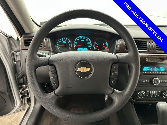 Thumbnail: 2015 Chevrolet Impala - 8