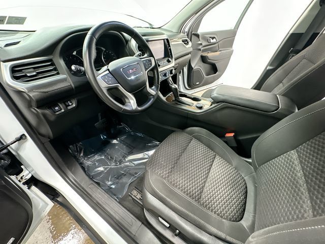Thumbnail: 2017 GMC Acadia - 15