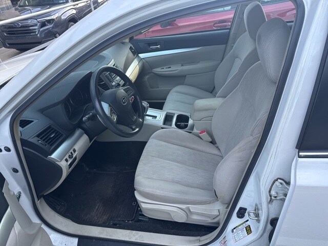 2013 Subaru Legacy 2.5i photo 3