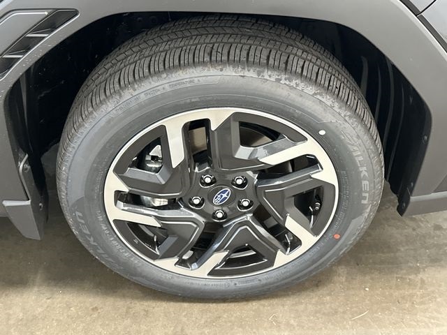 Thumbnail: 2025 Subaru Forester - 5