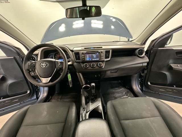 Thumbnail: 2014 Toyota RAV4 - 17