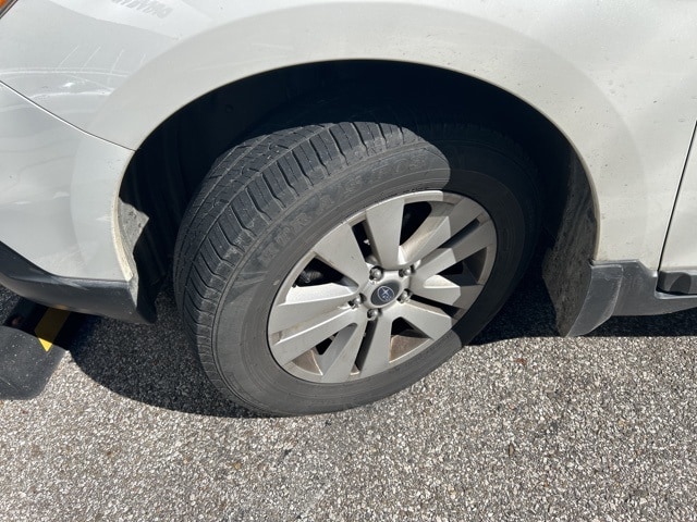 Thumbnail: 2016 Subaru Outback - 9