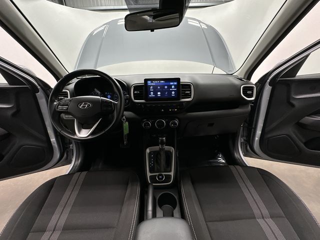 Thumbnail: 2022 Hyundai Venue - 19