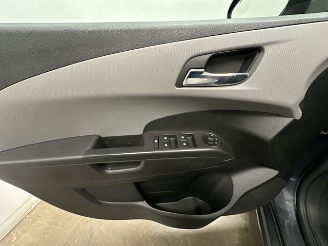 Thumbnail: 2013 Chevrolet Sonic - 14