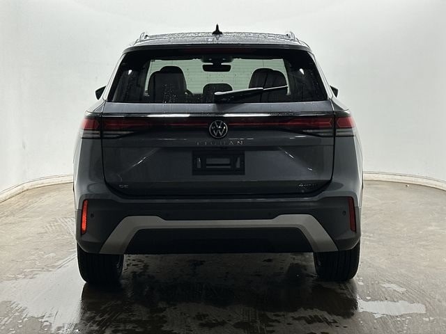 Thumbnail: 2025 Volkswagen Tiguan - 4