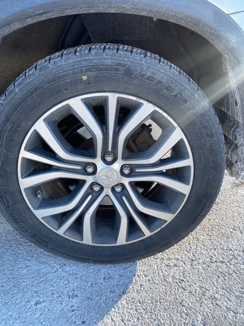 Thumbnail: 2016 Mitsubishi Outlander Sport - 13