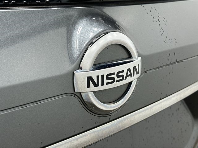 Thumbnail: 2015 Nissan Rogue - 28