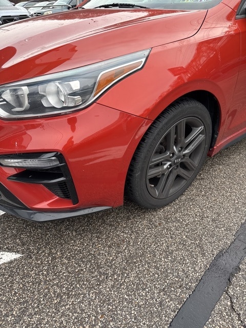 Thumbnail: 2021 Kia Forte - 3