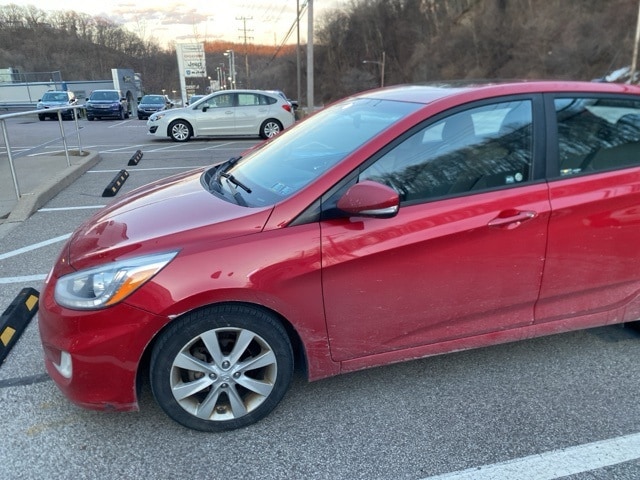 Thumbnail: 2014 Hyundai Accent - 2