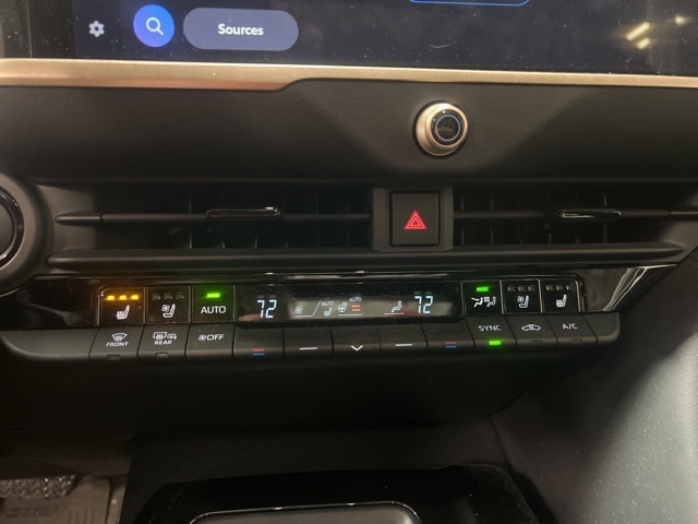 Thumbnail: 2025 Toyota Crown Signia - 5