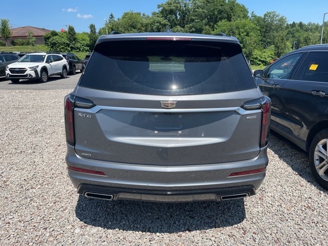 Thumbnail: 2022 Cadillac XT6 - 6