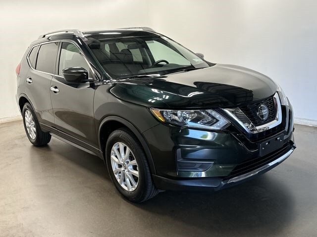2018 Nissan Rogue SV 30