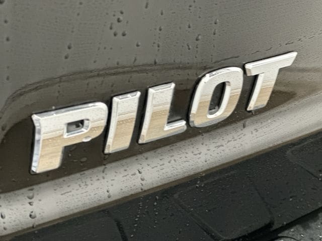 Thumbnail: 2014 Honda Pilot - 27