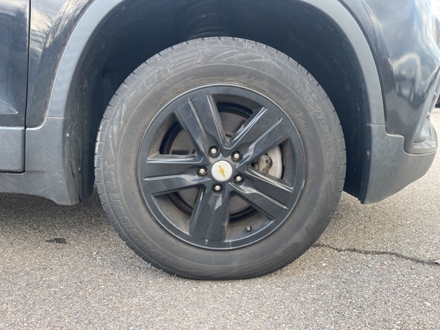 Thumbnail: 2019 Chevrolet Trax - 6