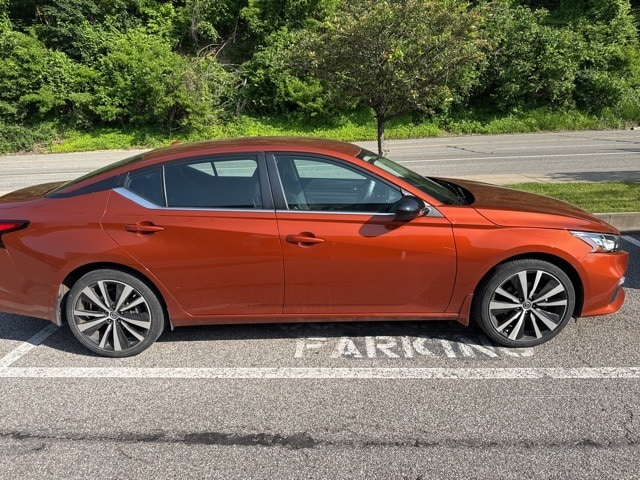 Thumbnail: 2021 Nissan Altima - 3