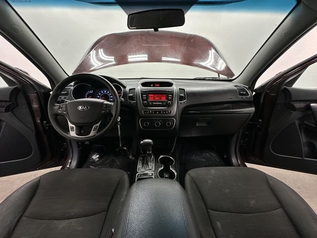 Thumbnail: 2014 Kia Sorento - 16