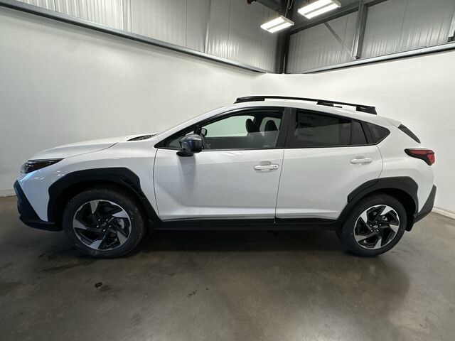 2025 Subaru Crosstrek Limited photo 2