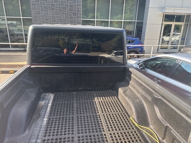 Thumbnail: 2021 Jeep Gladiator - 5