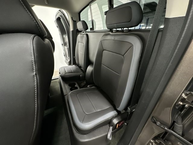 Thumbnail: 2016 Chevrolet Colorado - 17