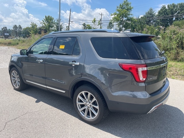 Thumbnail: 2016 Ford Explorer - 9
