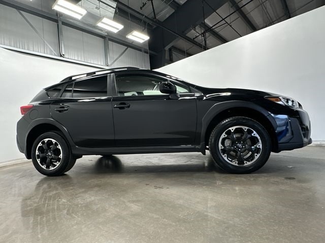 Thumbnail: 2022 Subaru Crosstrek - 3