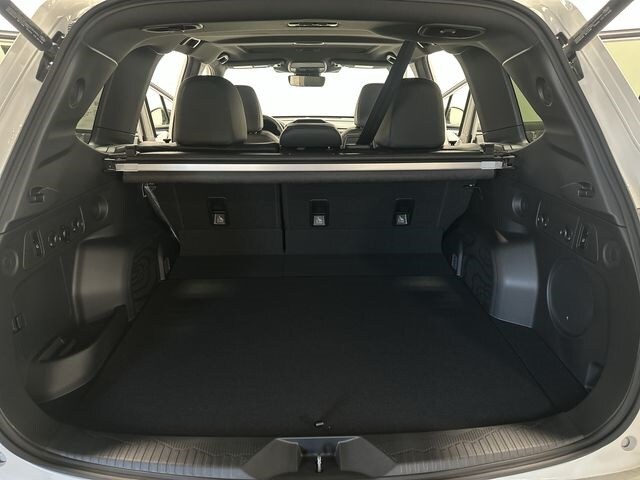 Thumbnail: 2025 Subaru Forester - 24