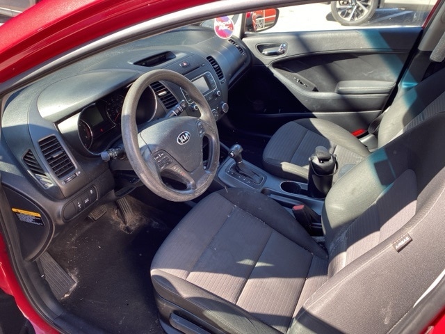 Thumbnail: 2016 Kia Forte - 6