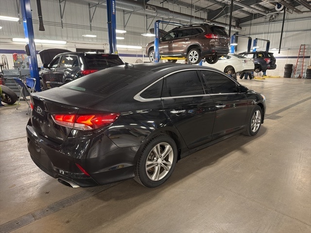 Thumbnail: 2019 Hyundai Sonata - 9