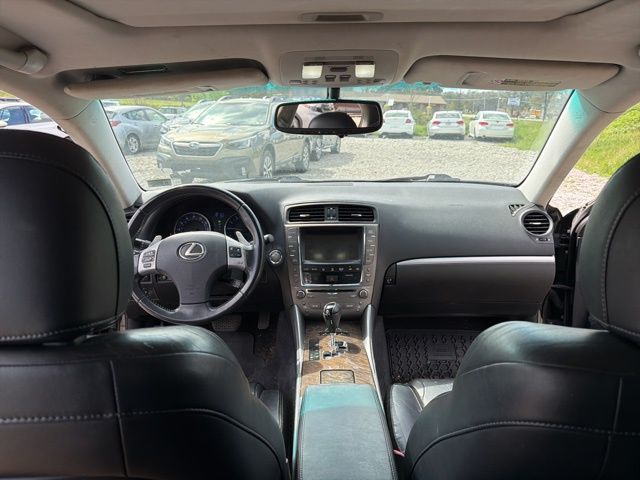 Thumbnail: 2012 Lexus IS - 17