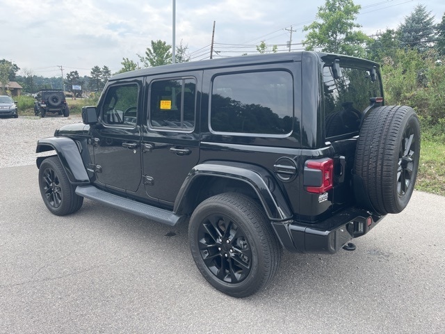 Thumbnail: 2021 Jeep Wrangler - 7