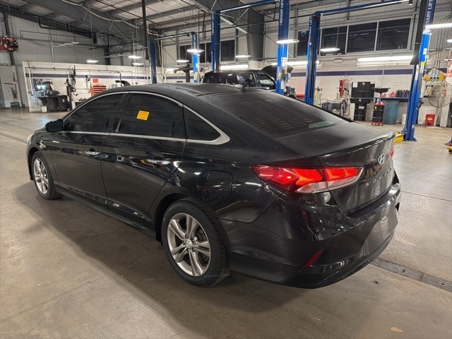 Thumbnail: 2019 Hyundai Sonata - 13