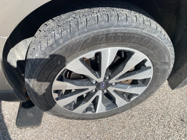 Thumbnail: 2015 Subaru Outback - 4