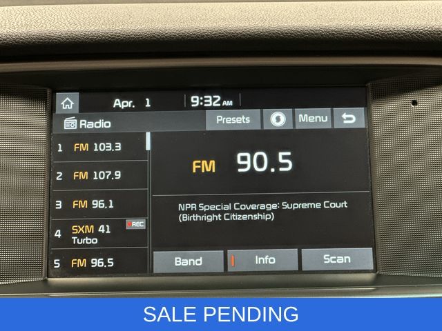 Thumbnail: 2018 Kia Optima - 10