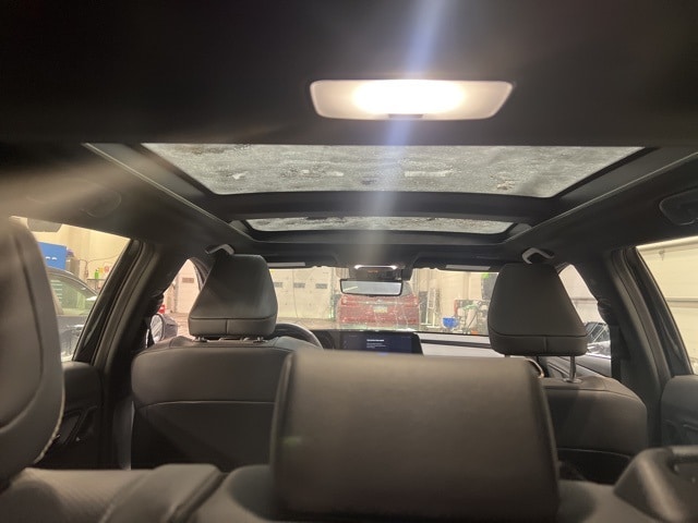 Thumbnail: 2025 Toyota Crown Signia - 28