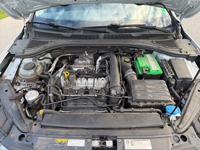 Thumbnail: 2019 Volkswagen Jetta - 4